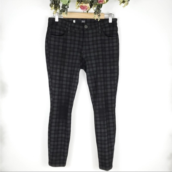 KUT from the Kloth Petite Donna Skinny Ponte Pants - Picture 1 of 10